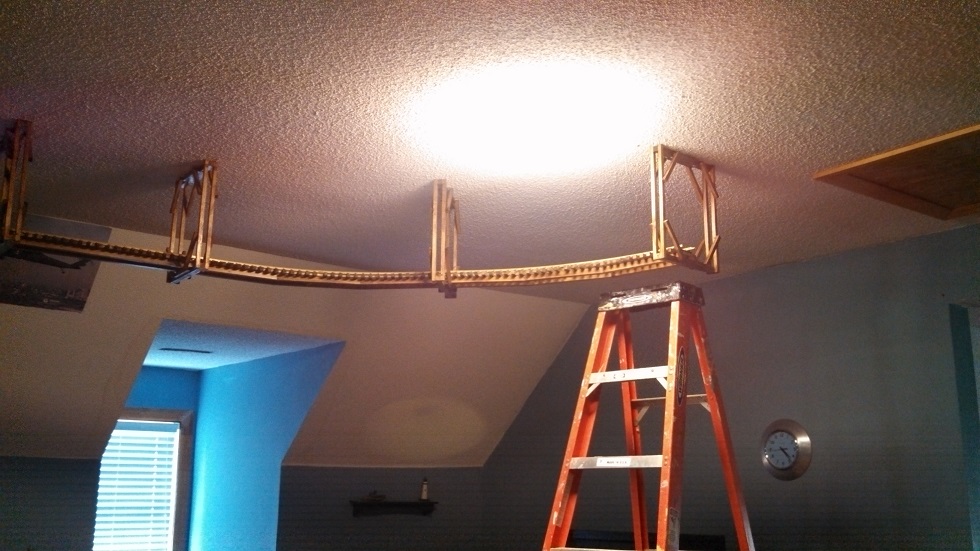 g scale ceiling track system